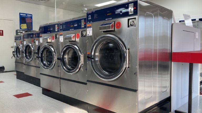 WashLand Laundromat washers
